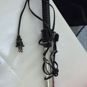 Black and Silver Curling Iron